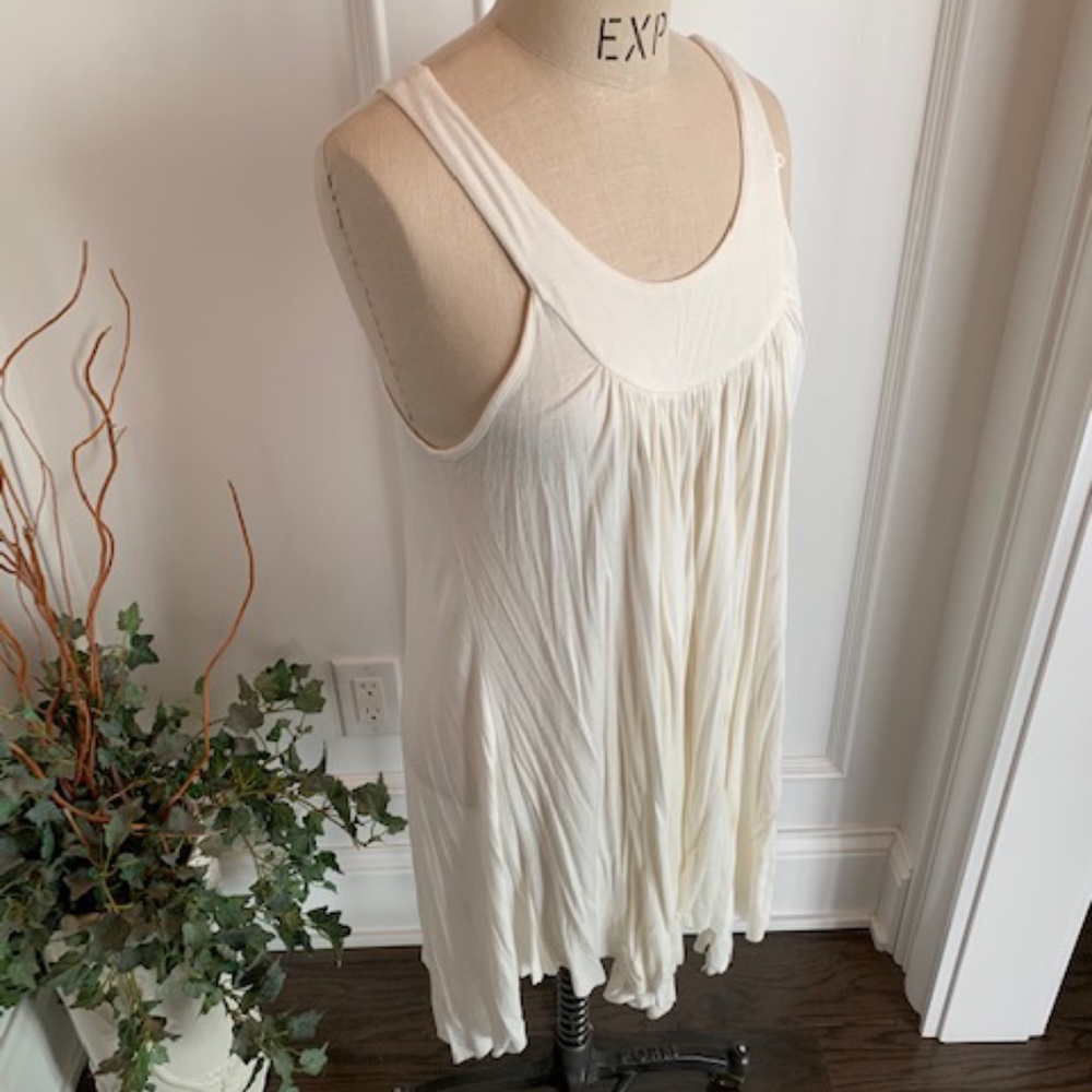 B'leev Women's Tunic Knit Top - Picture 2 of 6